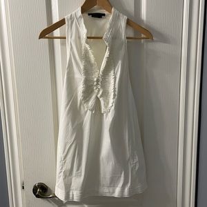 BCBGMaxazaria Stunning racer back top w/pockets 💕